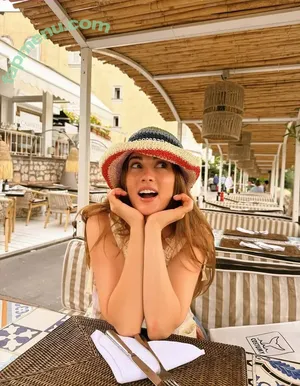 Burcu Özberk / Burcu Ozberk / burcuozberk nude photo #0032