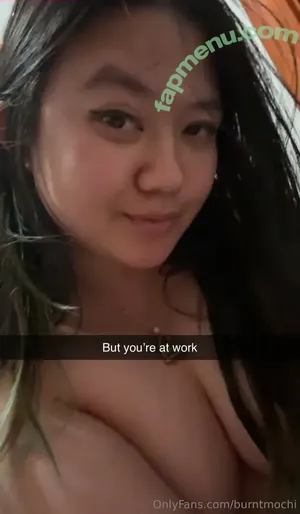 burntmochi / boredmochi nude photo #0004