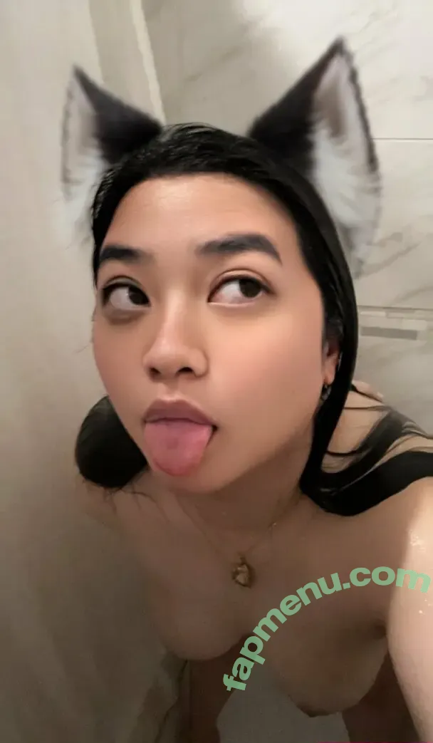burntmochi nude photo #0010 (boredmochi)