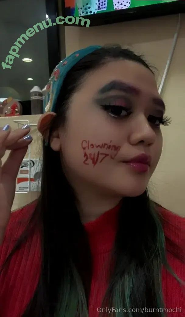 burntmochi nude photo #0013 (boredmochi)