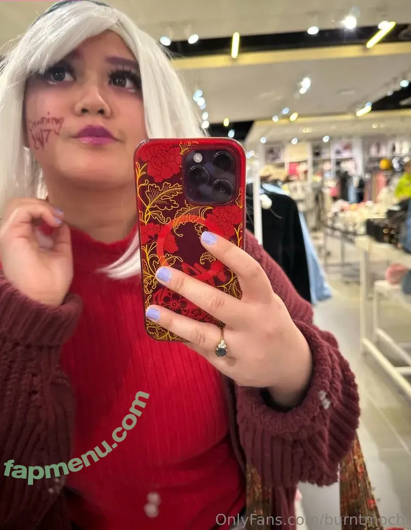 burntmochi nude photo #0015 (boredmochi)