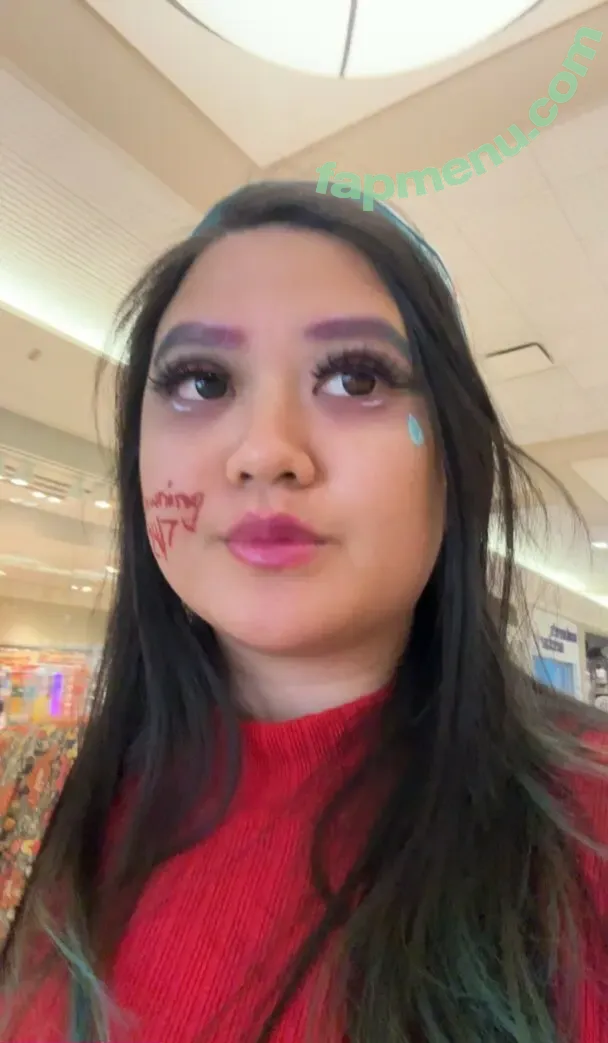 burntmochi nude photo #0019 (boredmochi)