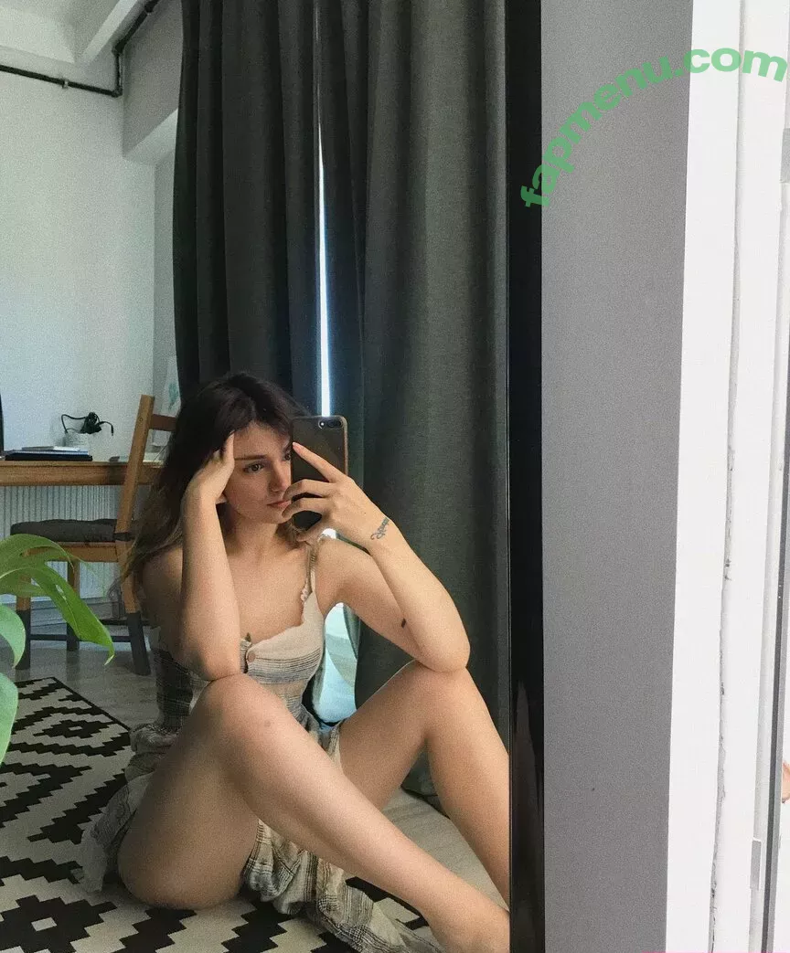 Buse Yılmaz nude photo #0065 (buseeylmaz97 / buseeylmz97)