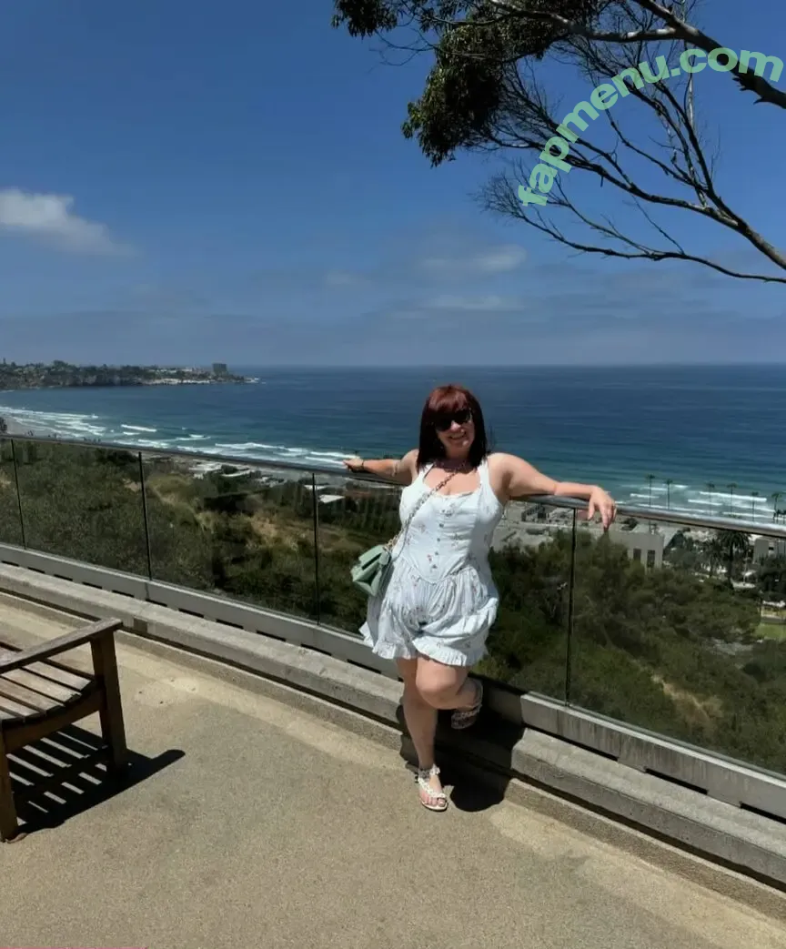 Busty Bexx nude photo #0020 (BustyBexx)