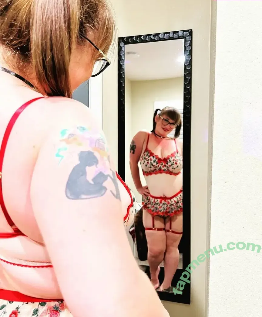 Busty Bexx nude photo #0026 (BustyBexx)