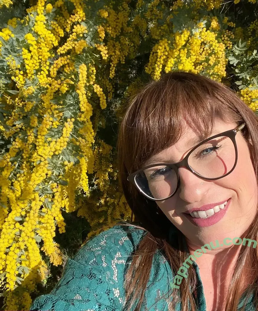 Busty Bexx nude photo #0039 (BustyBexx)