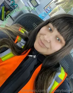 Busty Sweetheart / bigbustybabee / meetingnessa nude photo #0057