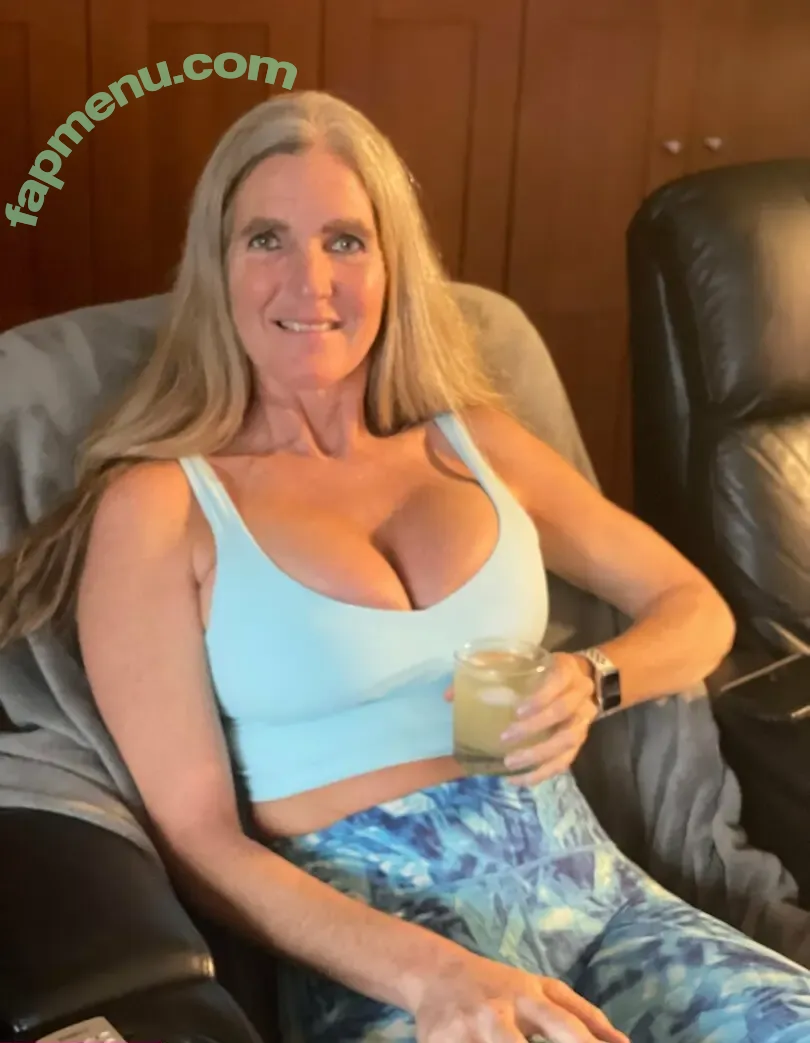 bustyandfit2.0free nude photo #0093 (bustyandfit2.0free)