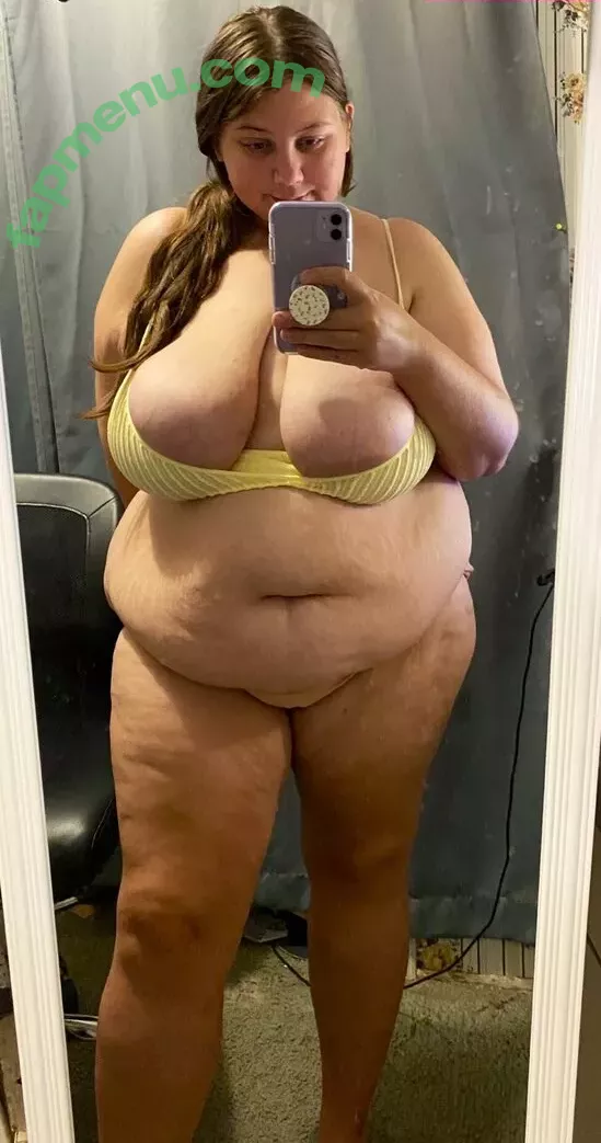 bustygbaby nude photo #0003 (bigtittybi1)