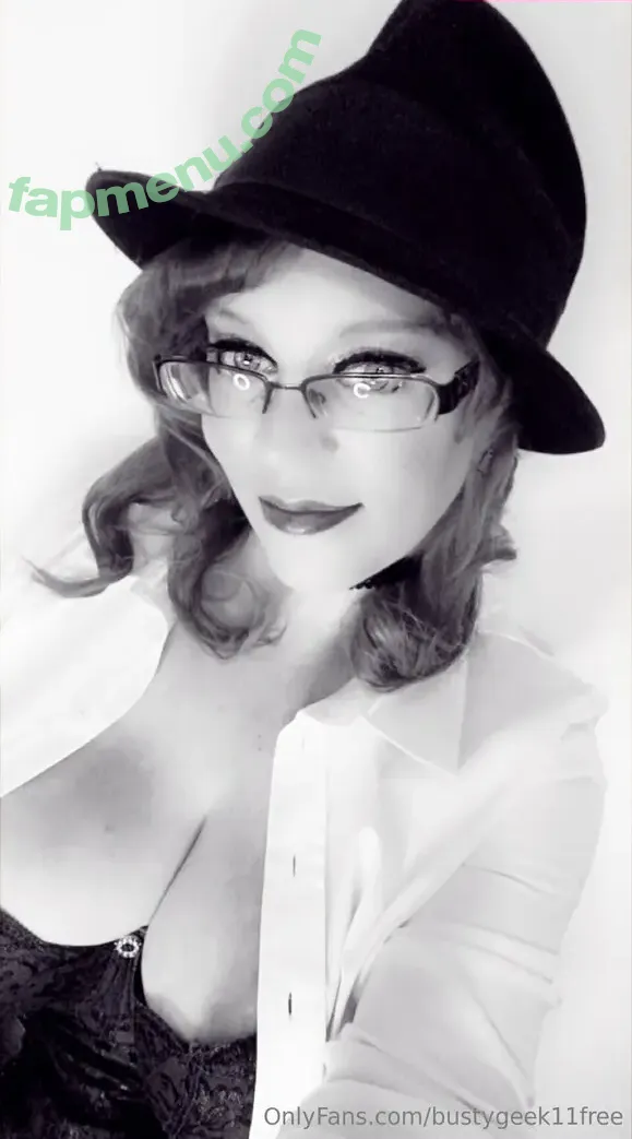 bustygeek11free nude photo #0076 (bustygeek)