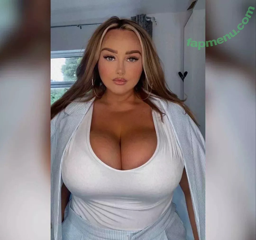 bustyholly nude photo #0045 (Bustyhollyy / Onlyhollyx)