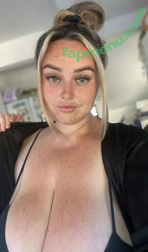 bustyholly nude photo #0191 (Bustyhollyy / Onlyhollyx)