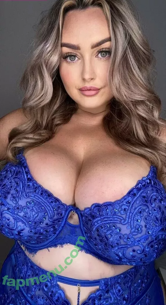 bustyholly nude photo #0225 (Bustyhollyy / Onlyhollyx)