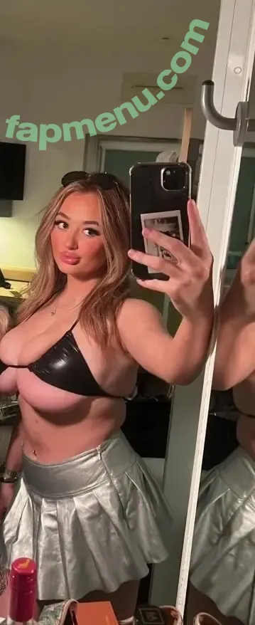 BustyMia E nude photo #0053 (bustyema_official / curvywomanlover)