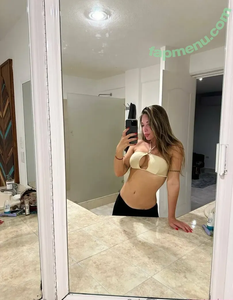 bustynina nude photo #0077 (tinabusty)