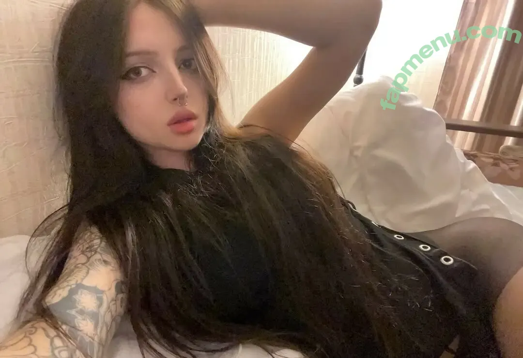 bustynosferatu nude photo #0001 (busty nosferatu / lolyacarson)
