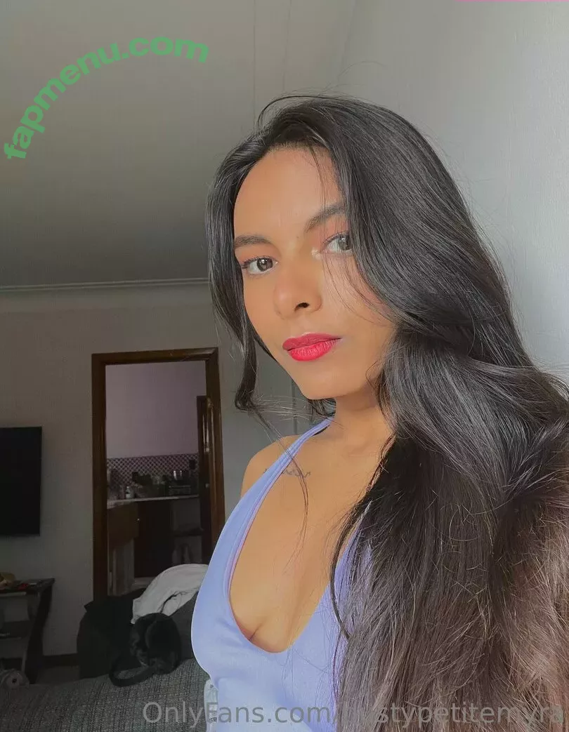 bustypetitemyra nude photo #0078 (Myra / petite.myra)