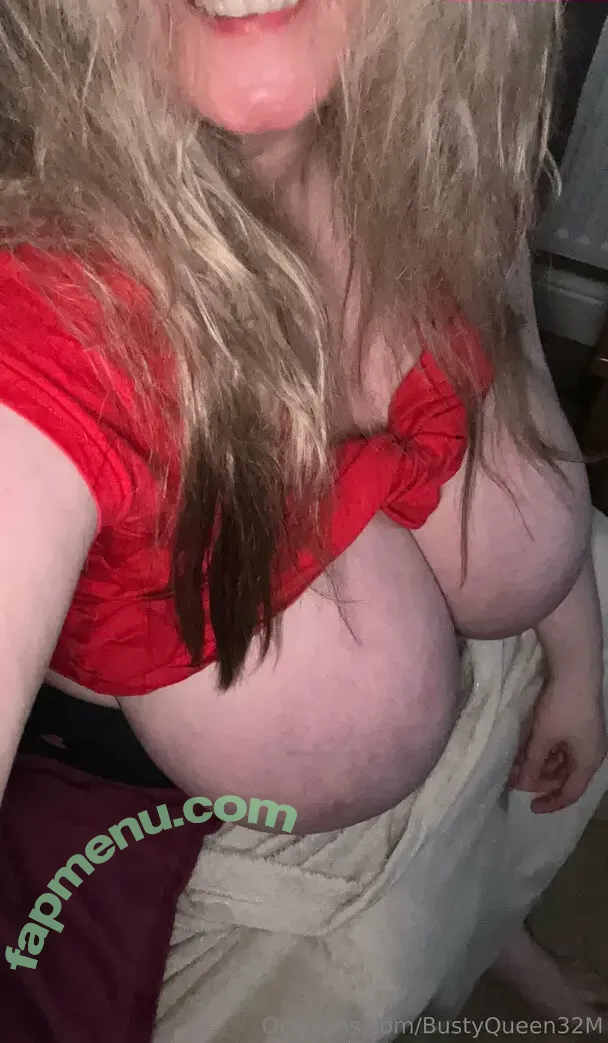 BustyQueen32M nude photo #0033 (the_32m_queen)