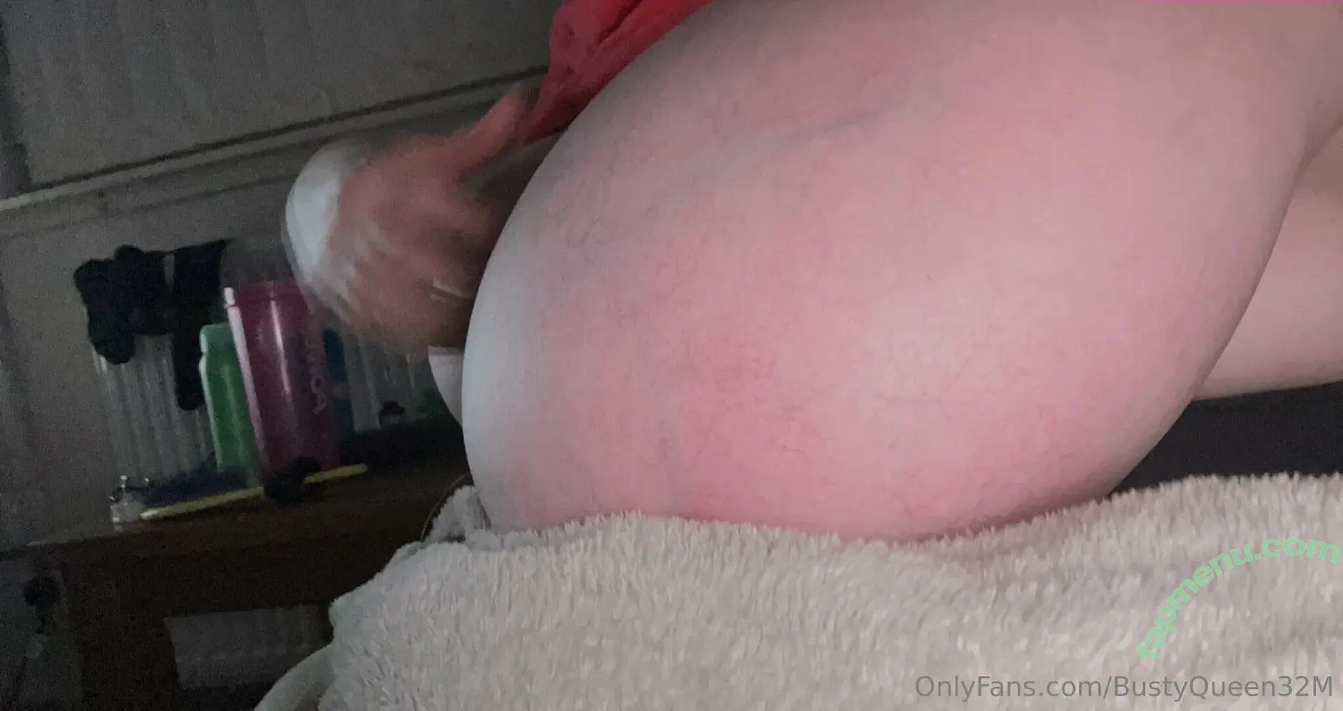 BustyQueen32M nude photo #0040 (the_32m_queen)