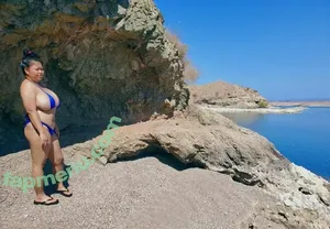 bustythaigirlx / bustythaigirl nude photo #0137