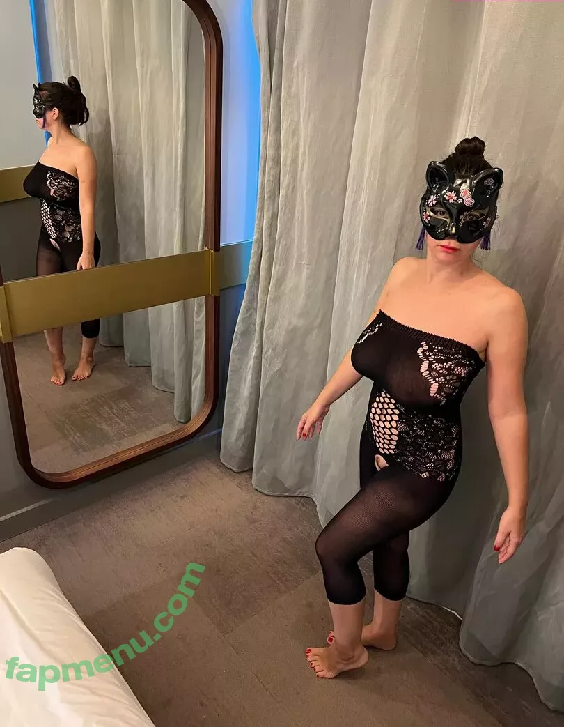 bustyxl nude photo #0253 (busty_barbie)