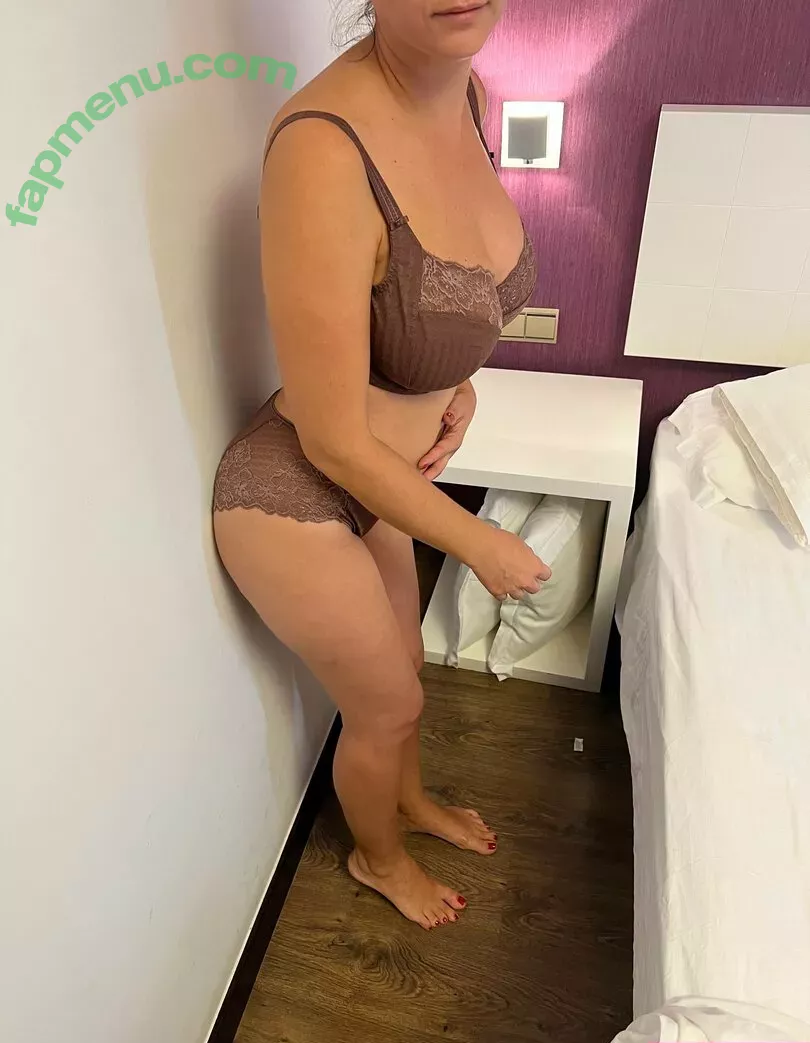 bustyxl nude photo #0548 (busty_barbie)