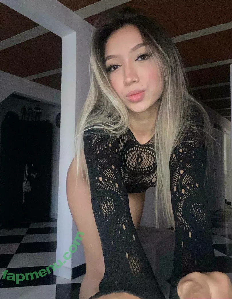 bustyxl nude photo #0720 (busty_barbie)