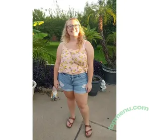 bustyybriiix / _brianamartinn nude photo #0011