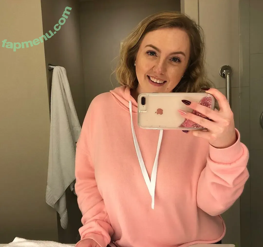 bustyybriiix nude photo #0012 (_brianamartinn)