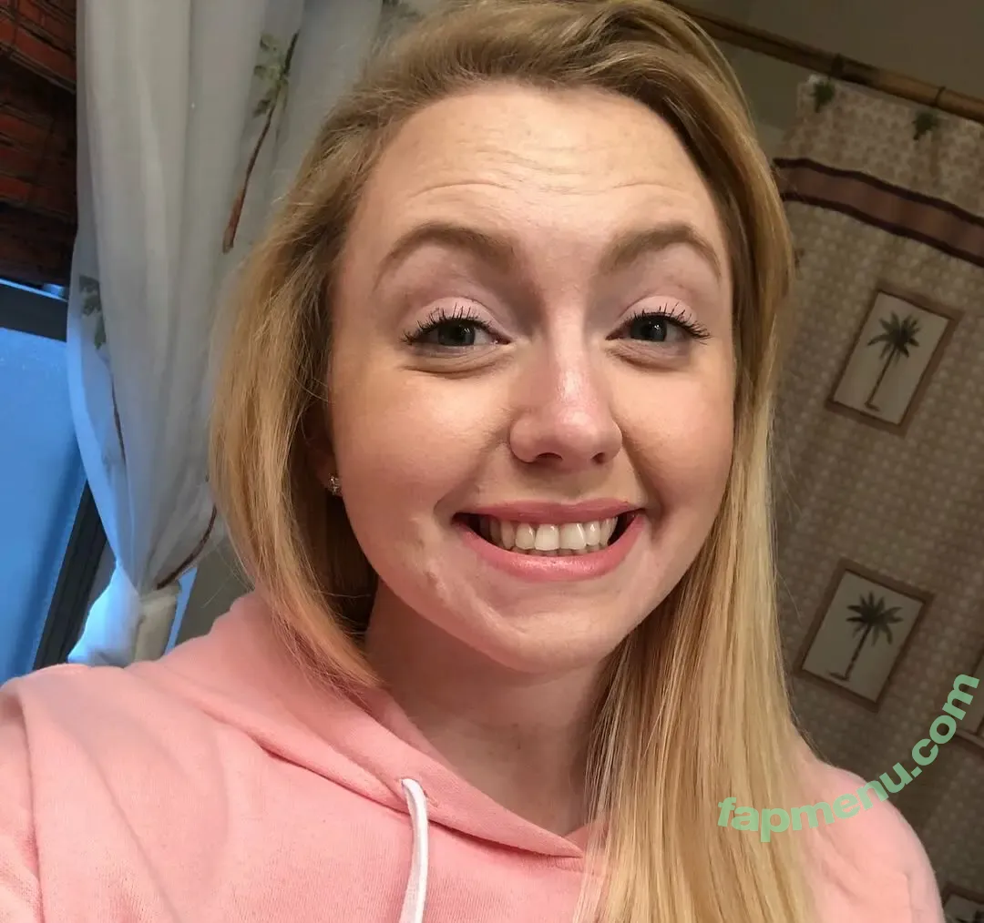 bustyybriiix nude photo #0014 (_brianamartinn)