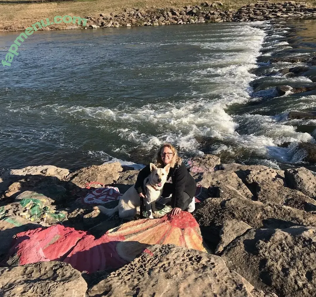 bustyybriiix nude photo #0023 (_brianamartinn)