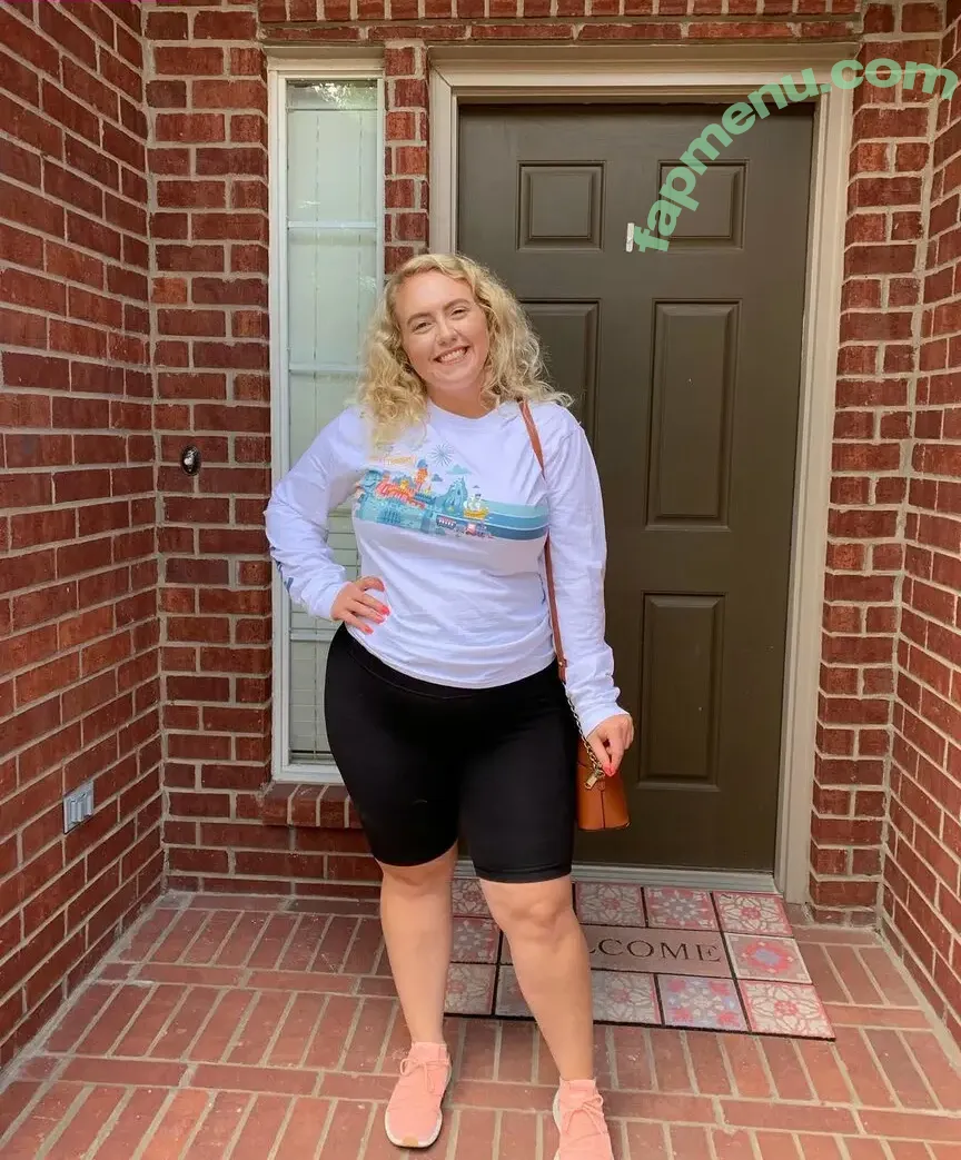 bustyybriiix nude photo #0032 (_brianamartinn)