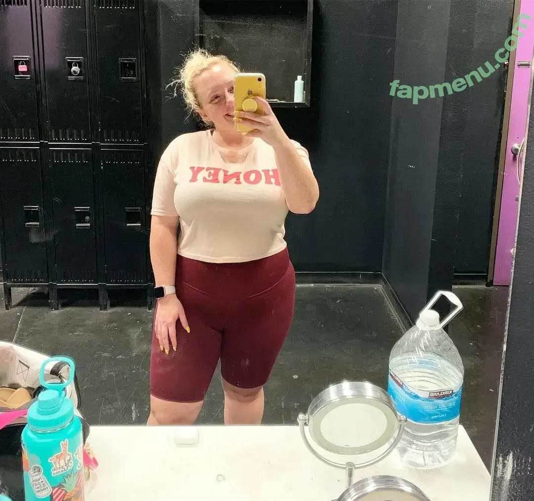 bustyybriiix nude photo #0041 (_brianamartinn)