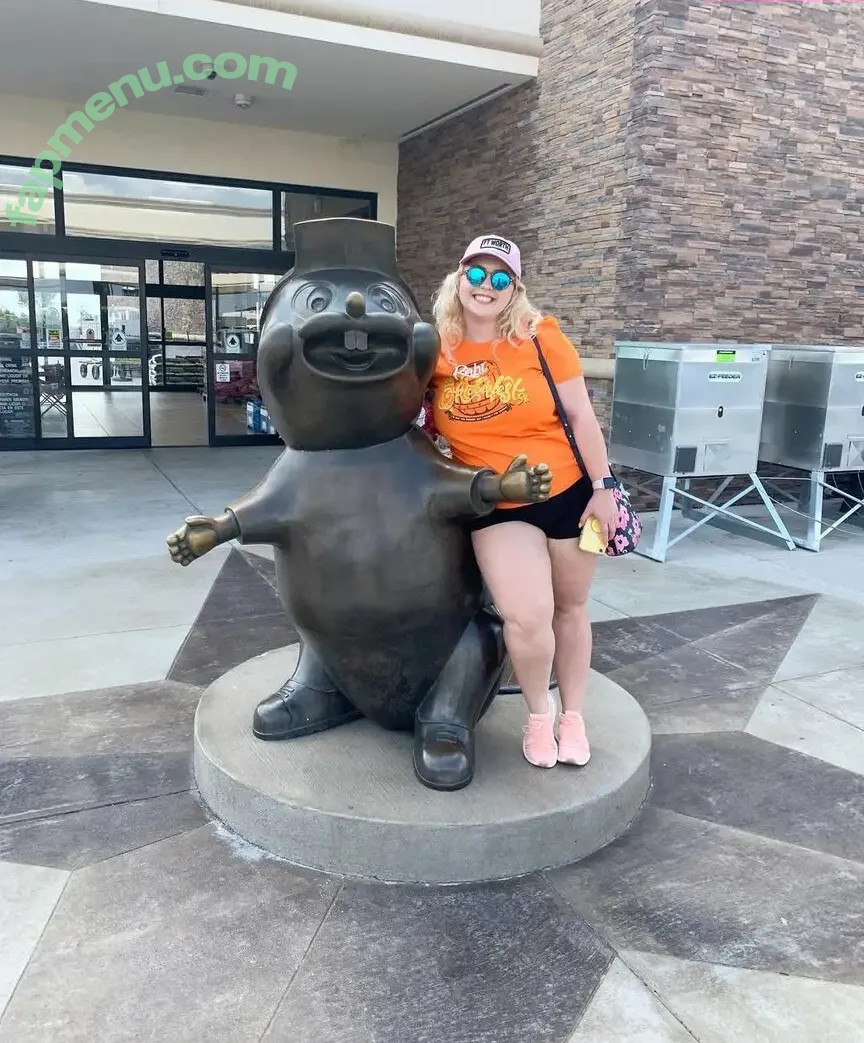 bustyybriiix nude photo #0043 (_brianamartinn)