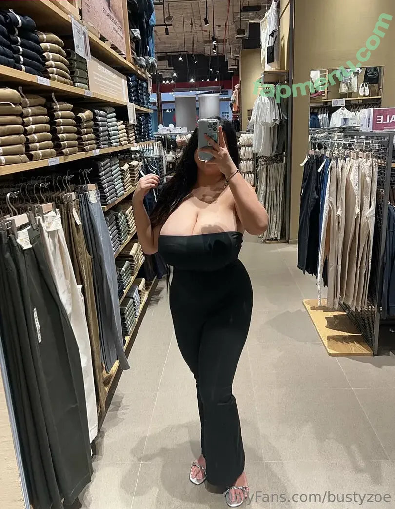 bustyzoe nude photo #0092 (Itszoecutie / bustyzoe99)