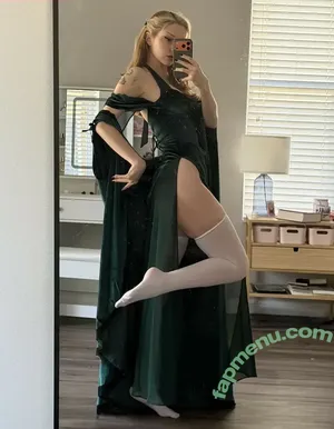 Busy B ASMR / BusyBASMR / iamravenchantal nude photo #3088