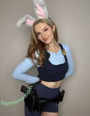 Busy B ASMR / BusyBASMR / iamravenchantal nude photo #3098