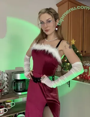 Busy B ASMR / BusyBASMR / iamravenchantal nude photo #3209