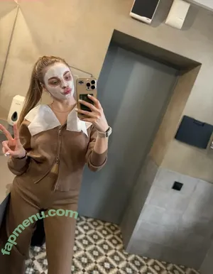 busya18plus / busya18 nude photo #0971