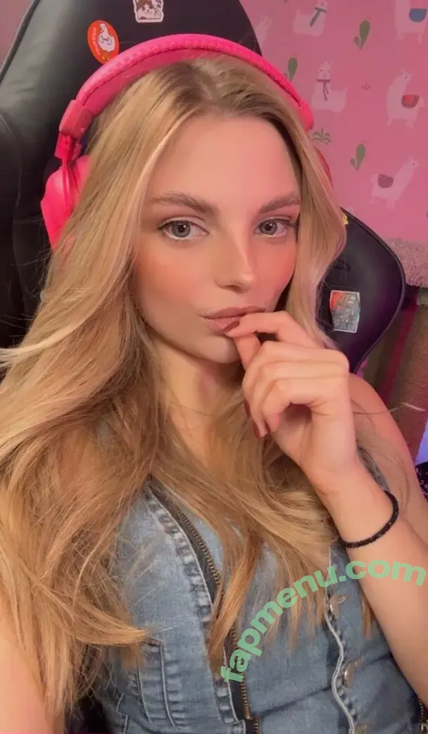 busya18plus nude photo #0939 (busya18)