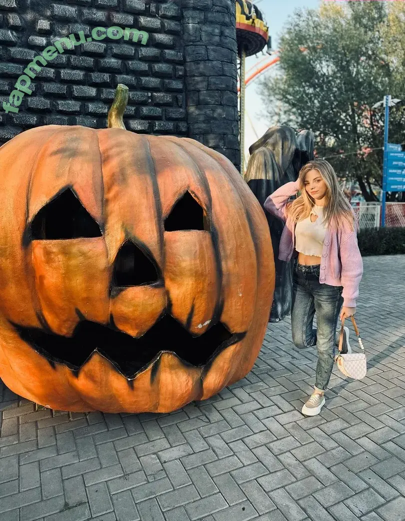 busya18plus nude photo #0956 (busya18)