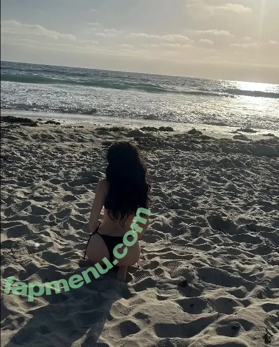 butter.on.a.poptart69 nude photo #0377 (Mia Rose)