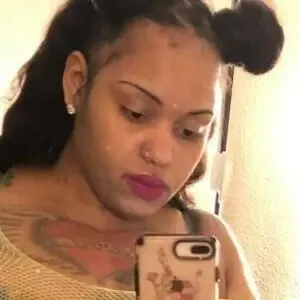 ButterflyBee89 / iloveshantellb nude photo #0011