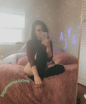 butternutgiraffe nude photo #0009