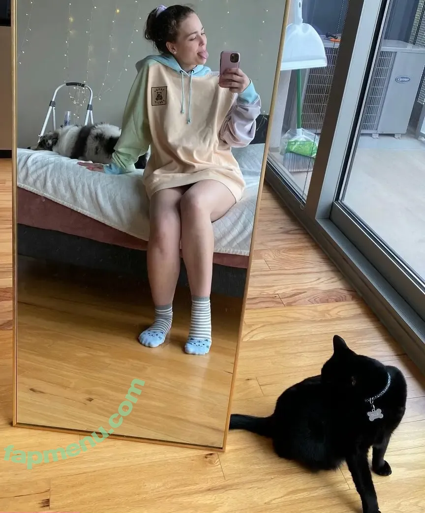 butternutgiraffe nude photo #0014 (butternutgiraffe)