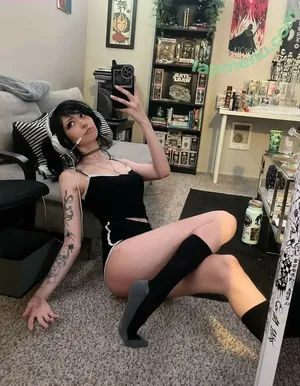 Butterywaterboi / awkwardlevi nude photo #0700