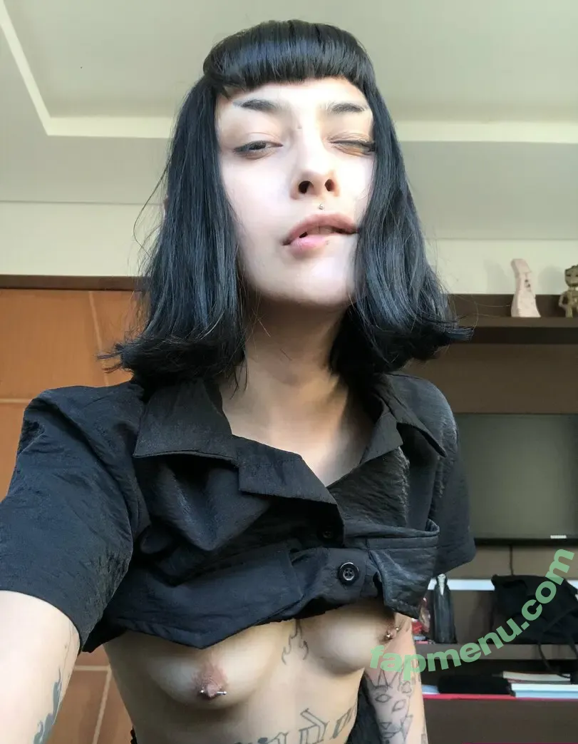 Bxbynana nude photo #0085 (Bxbynahlia / bxby.nana)