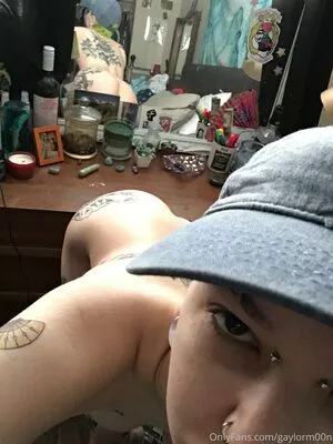c0meonaileen / c0meoneileen nude photo #0013