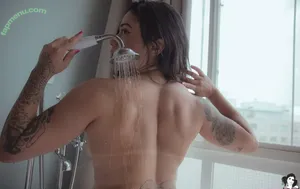 c4rolxvr / efeumcarol nude photo #0123