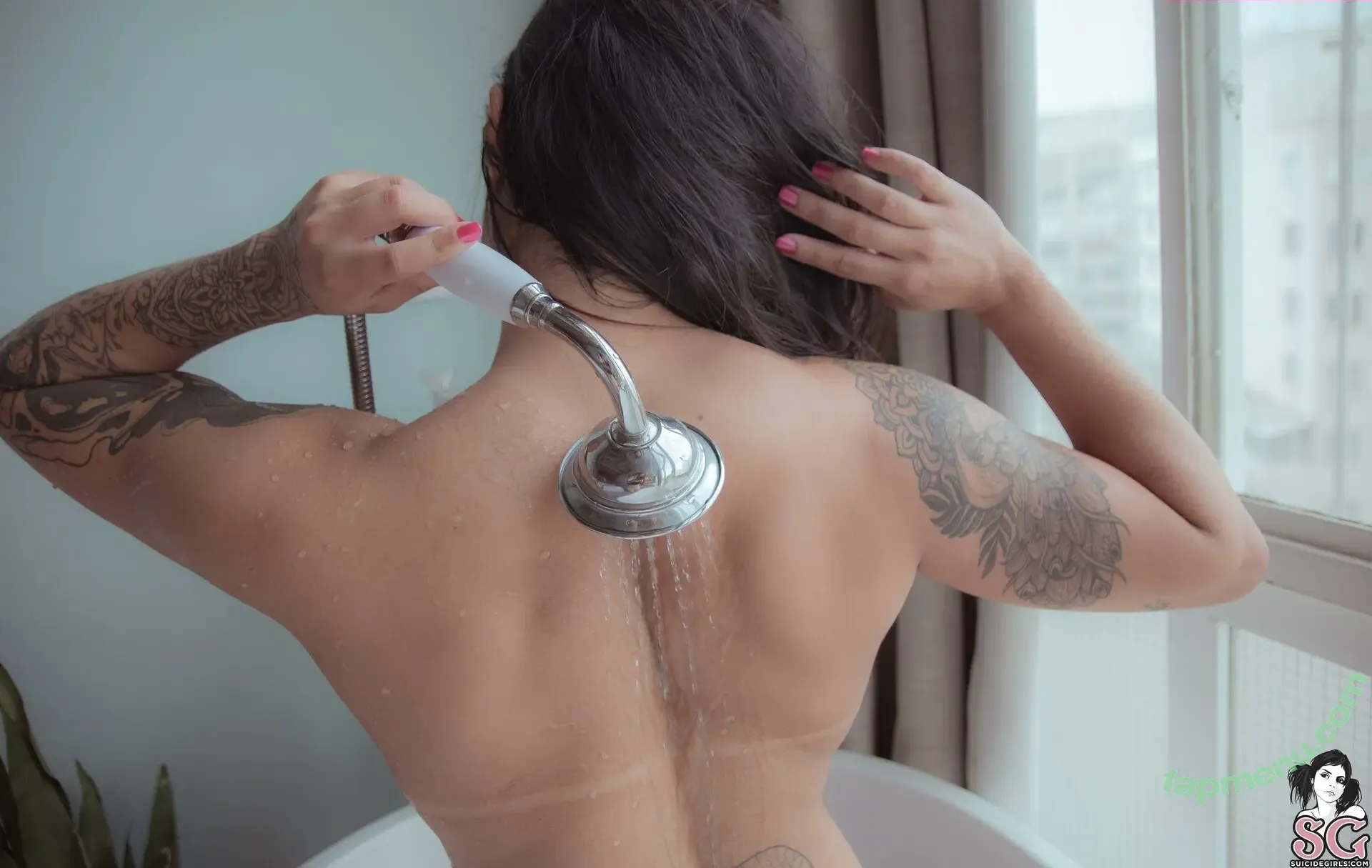 c4rolxvr nude photo #0122 (efeumcarol)